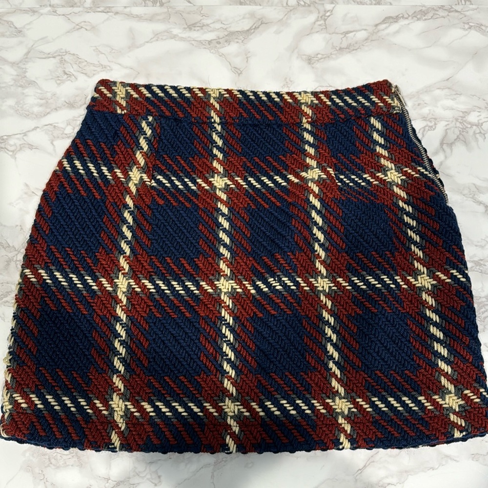 Plaid skirt